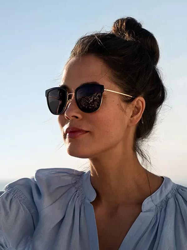Sunglasses at Barracloughs